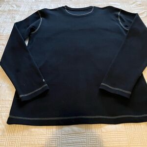 RIdgecut long sleeve shirt. Perfect for layering. Med